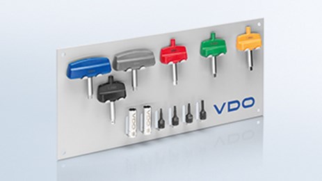 Servicetools zum Auslesen und Anlernen oder Werkzeuge für die Montage der RDK-Sensoren